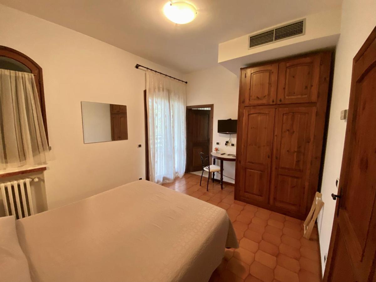 Casale Del Fattore Cesena Buitenkant foto